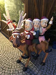 Märchenwald mit sprechenden Figuren (©Fioto: Martin Schmitz)